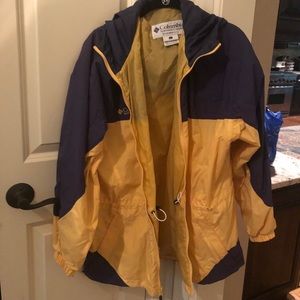 Columbia lightweight windbreaker